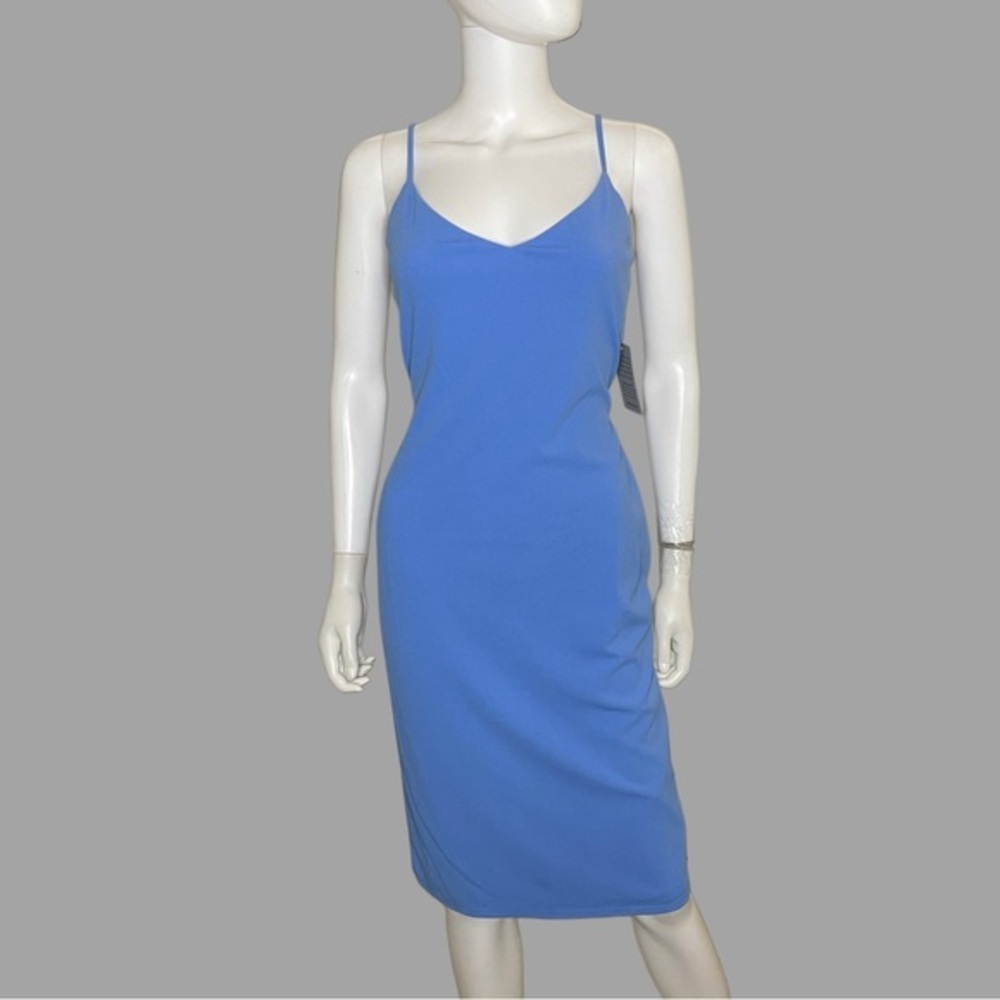 bebe wedgewood blue scuba crepe body con midi‎ dress